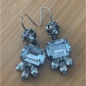 Kate Spade Shining stone statement earring. Antique style.